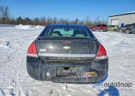 2010 Chevrolet Impala Lt z USA, uszkodzony, nr VIN 2G1WB5EN0A1187647